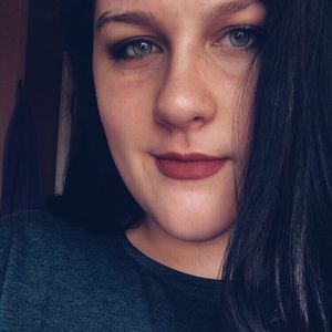 Meet your Posher, Lexie